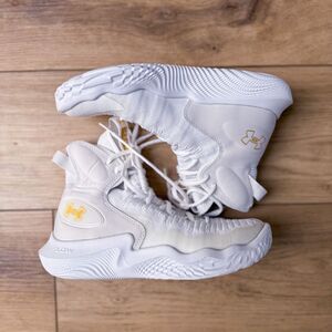 Under Armour UA ACE HIGHLIGHT Women's volleyball shoes SIZE style #3027083